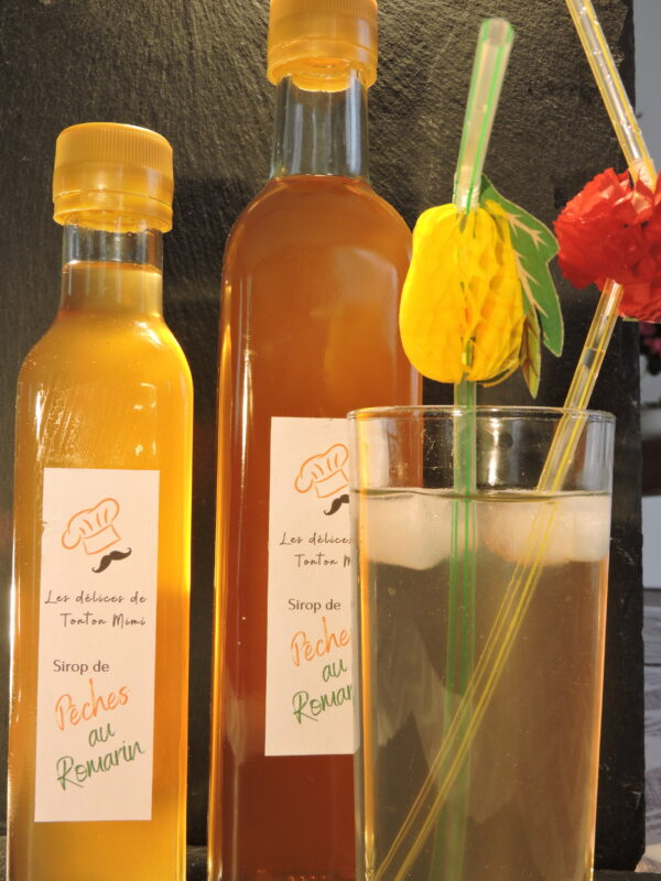 Sirop de Pêches au Romarin